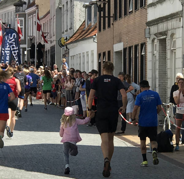 On the final few hundred meters, my daughter Vera again accompanied me to the finish line