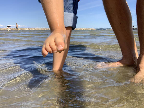 Because you can immediately cool off the hot battered feet