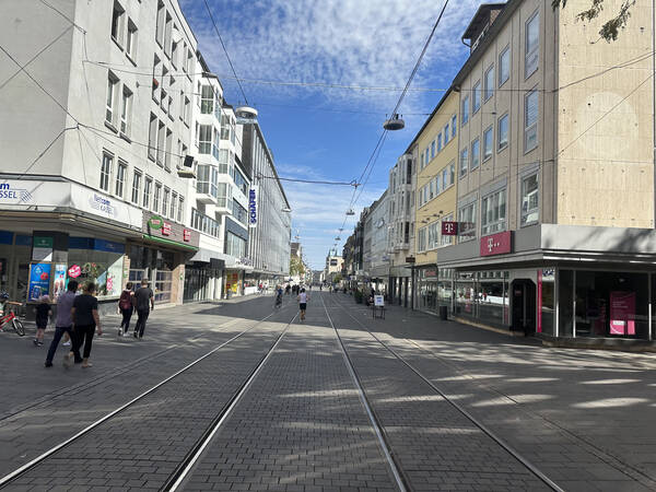 The empty city center, 39 kilometers in