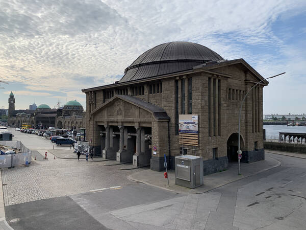 Sankt Pauli entry building