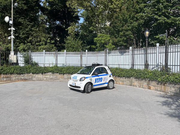 Carl Schurz Park is patrolled by this threatening NYPD car keeping the ’hood straight