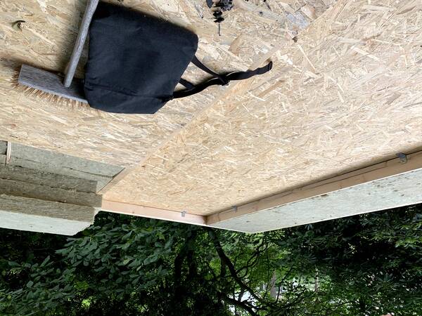 This is already the new OSB I got and put on it – nice and fresh stuff.