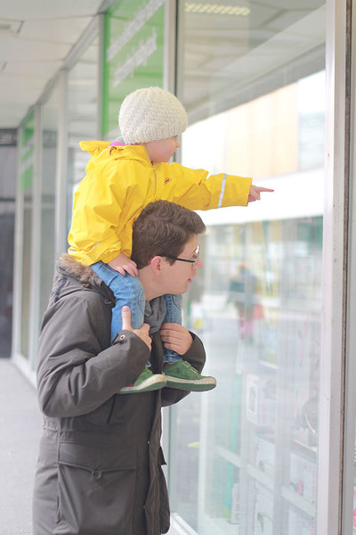 While I was running, my daughter Julie showed Hodg the real interesting stuff in the city center