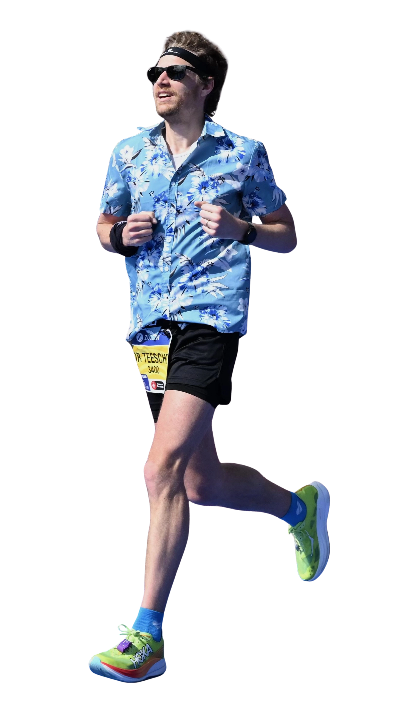 Tim Teege running towards the finish line at a marathon race